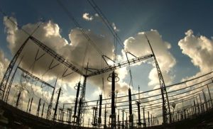 Transelectrica estimează un consum de energie de peste 9.800 de MW săptămâna viitoare, aproape de recordul absolut